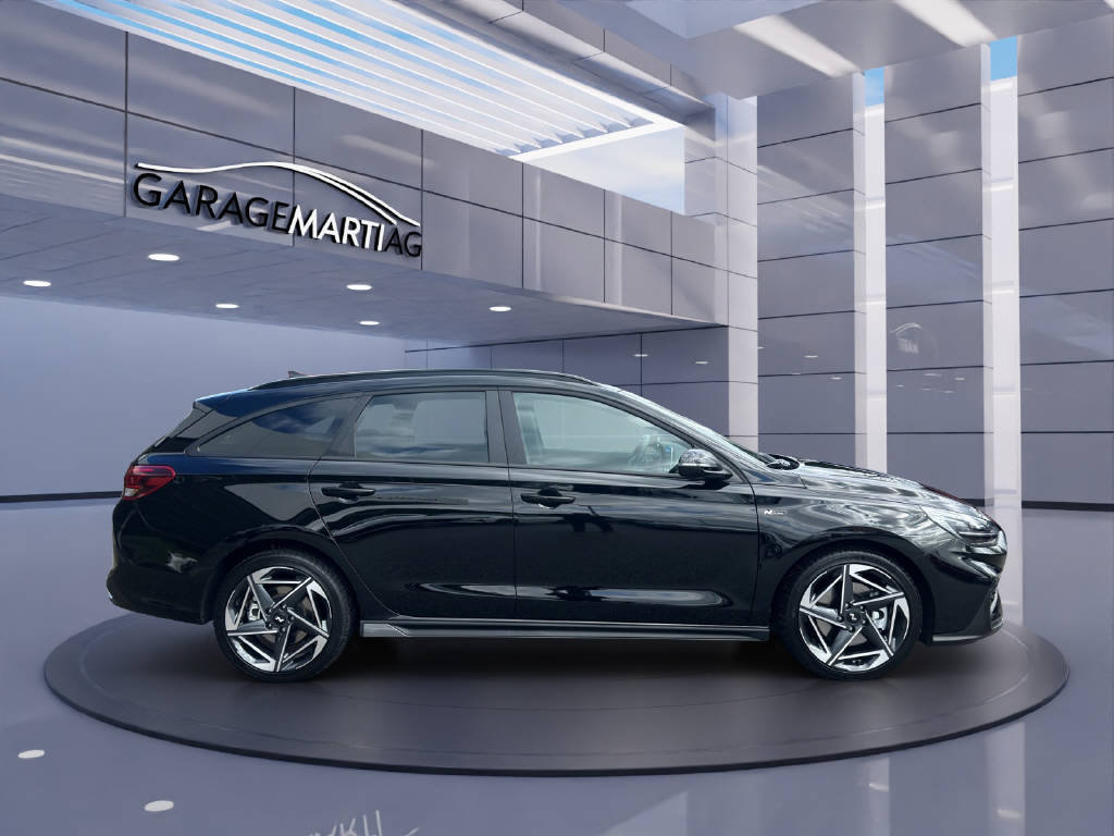 HYUNDAI i30 Wagon 1.5 T-GDi N-Line, Mild-Hybrid Petrol/Electric, Second hand / Used, Automatic - 4