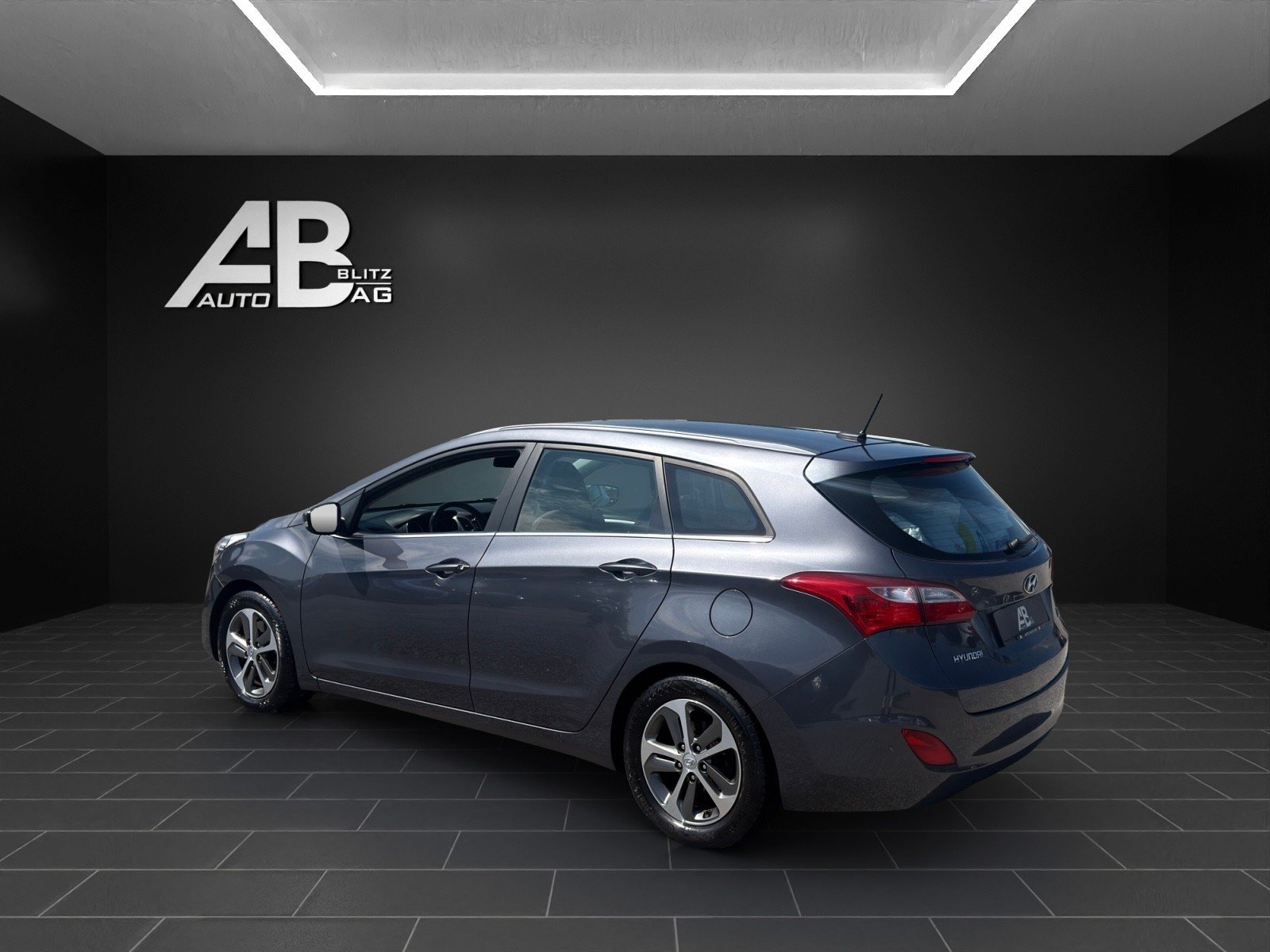 HYUNDAI i30 Wagon 1.6 CRDi Plena Automatic DCT, Diesel, Occasioni / Usate, Automatico - 3