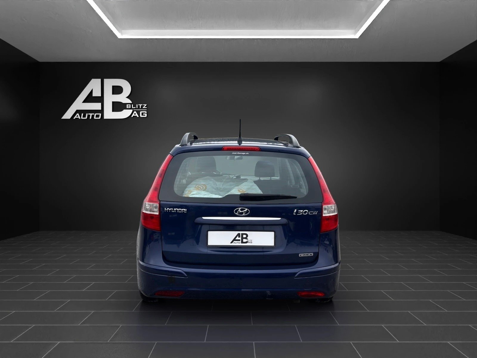 HYUNDAI i30 Wagon 1.6 CRDi Style Automatic, Diesel, Occasioni / Usate, Automatico - 4
