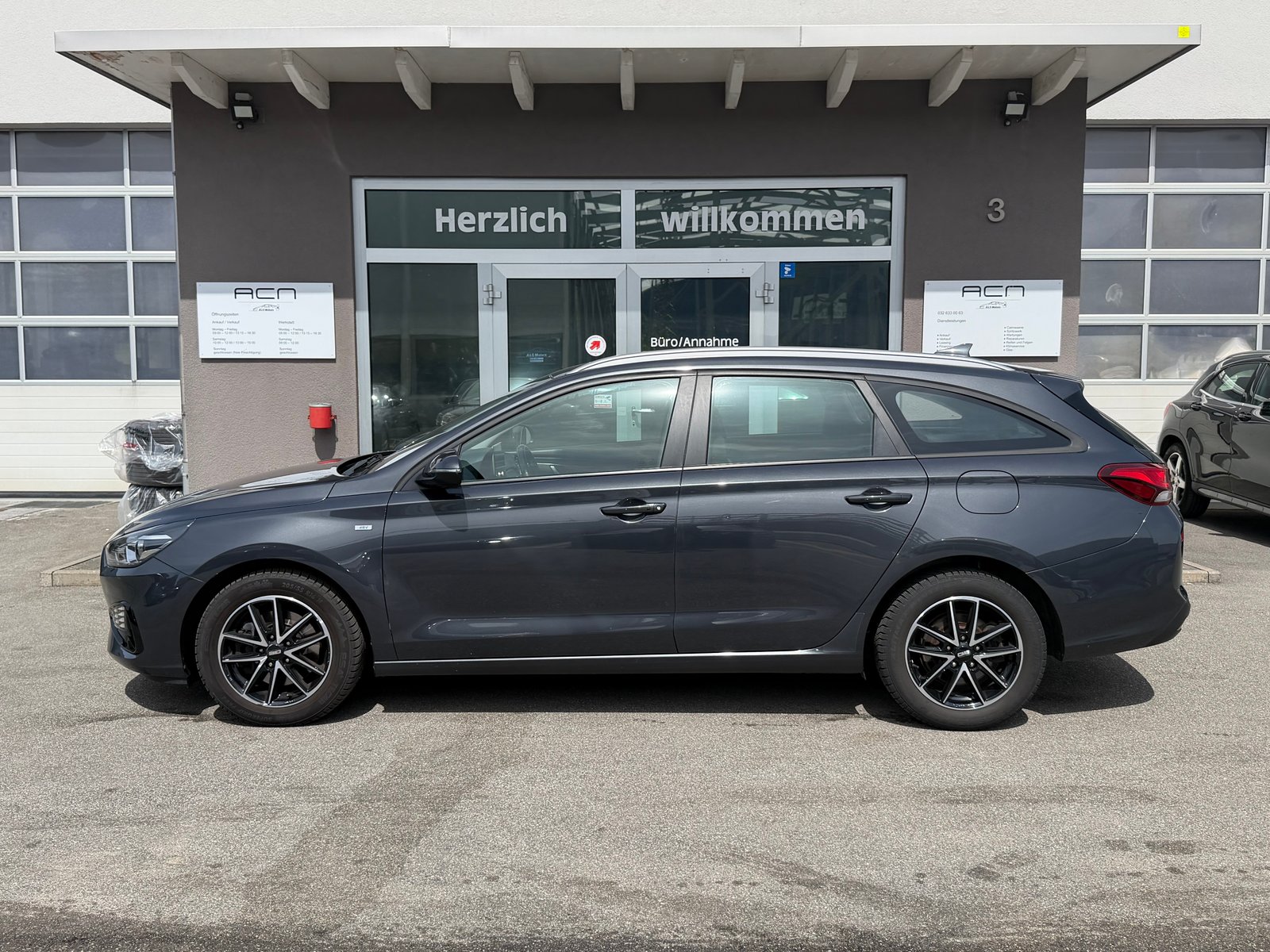 HYUNDAI i30 Wagon 1.5 T-GDi Origo 48V MH DCT, Mild-Hybrid Benzin/Elektro, Occasion / Gebraucht, Automatik - 4