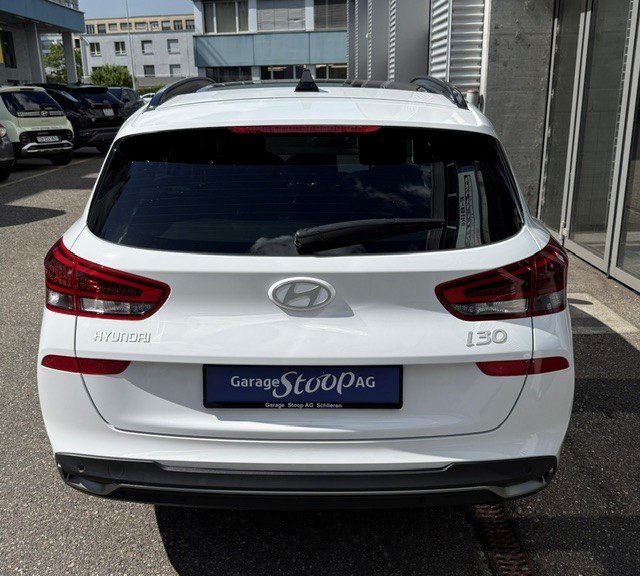 HYUNDAI i30 Wagon 1.5 T-GDi Vertex, Mild-Hybrid Benzin/Elektro, Occasion / Gebraucht, Automatik - 4