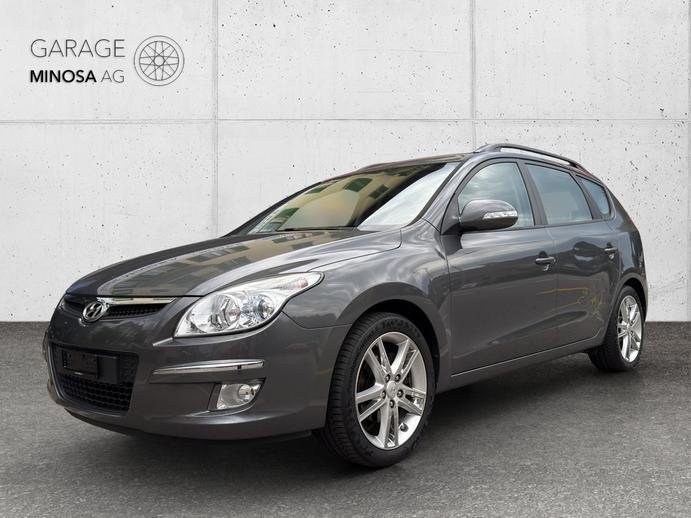 HYUNDAI i30 Wagon 2.0 Premium Automatic, Benzin, Occasion / Gebraucht, Automatik