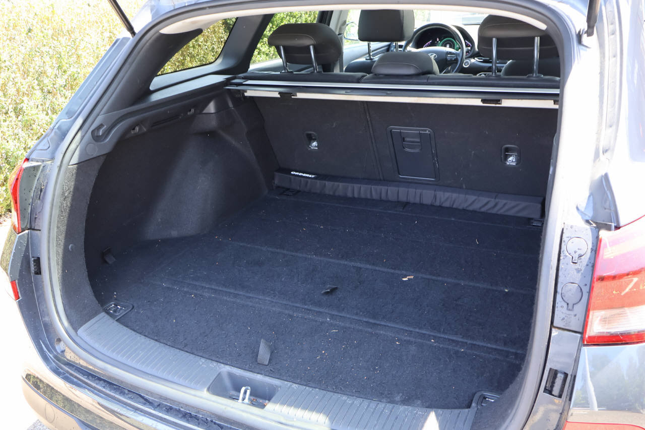 HYUNDAI i30 Wagon 1.5 T-GDi Vertex, Mild-Hybrid Benzin/Elektro, Occasion / Gebraucht, Handschaltung - 5