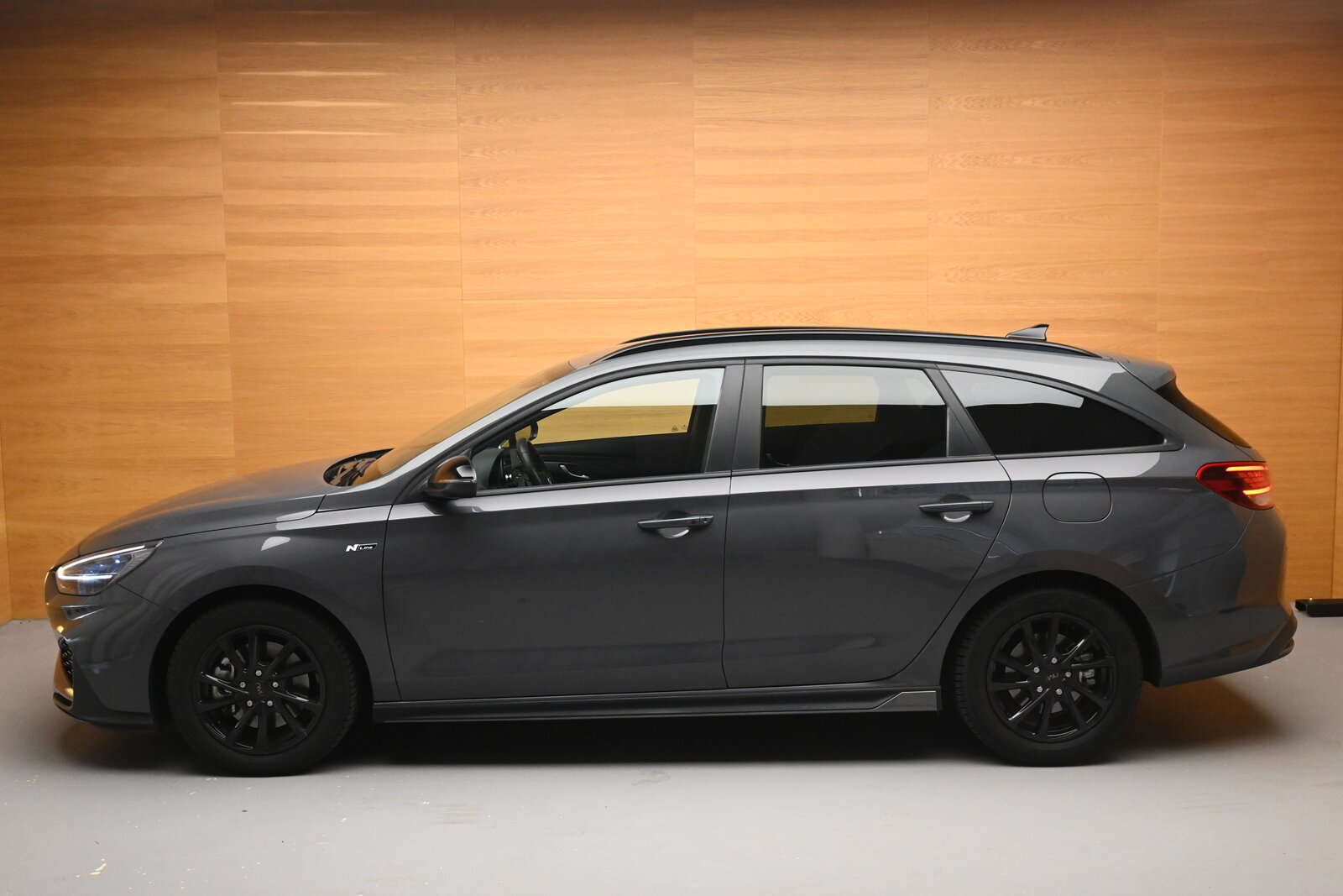 HYUNDAI i30 Wagon 1.5 T-GDi 48V N-Line, Mild-Hybrid Petrol/Electric, Second hand / Used, Automatic - 4
