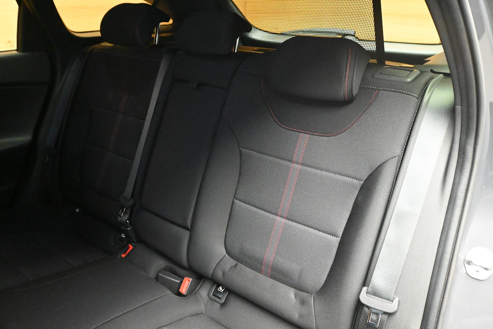 HYUNDAI i30 Wagon 1.5 T-GDi 48V N-Line, Mild-Hybrid Petrol/Electric, Second hand / Used, Automatic - 7