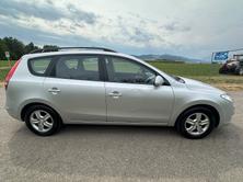 HYUNDAI i30 Wagon 1.6 Style, Petrol, Second hand / Used, Manual - 5