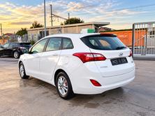 HYUNDAI i30 Wagon 1.6 CRDi GO Automatic DCT, Diesel, Second hand / Used, Automatic - 3