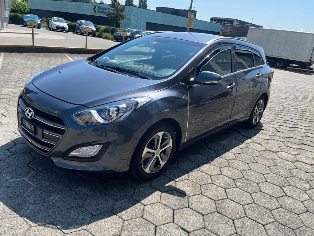 HYUNDAI I30 Wagon 1.6 CRDi Origo, Diesel, Occasion / Gebraucht, Automatik - 3