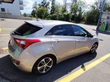 HYUNDAI I30 1.6 CRDi, Diesel, Vorführwagen, Automatik - 4