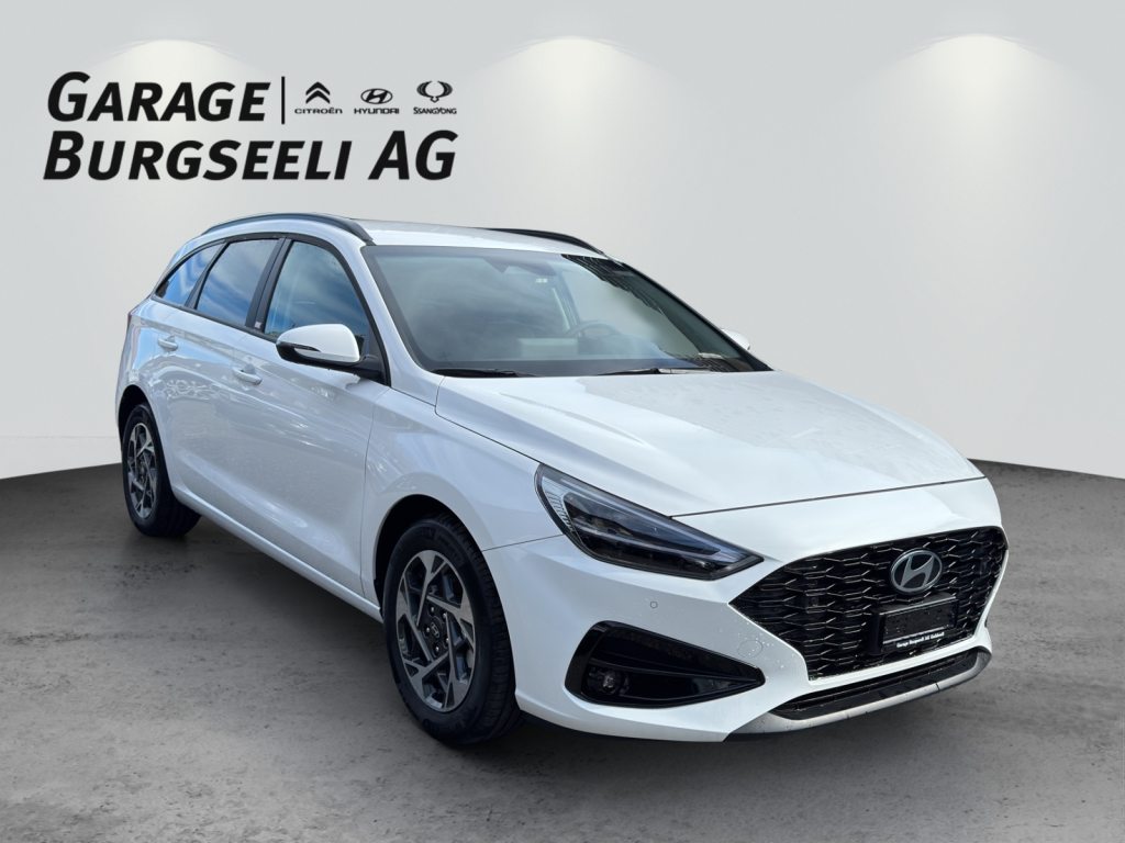 HYUNDAI I30 1.5 T-GDi Amplia, Mild-Hybrid Benzin/Elektro, Vorführwagen, Automatik - 2