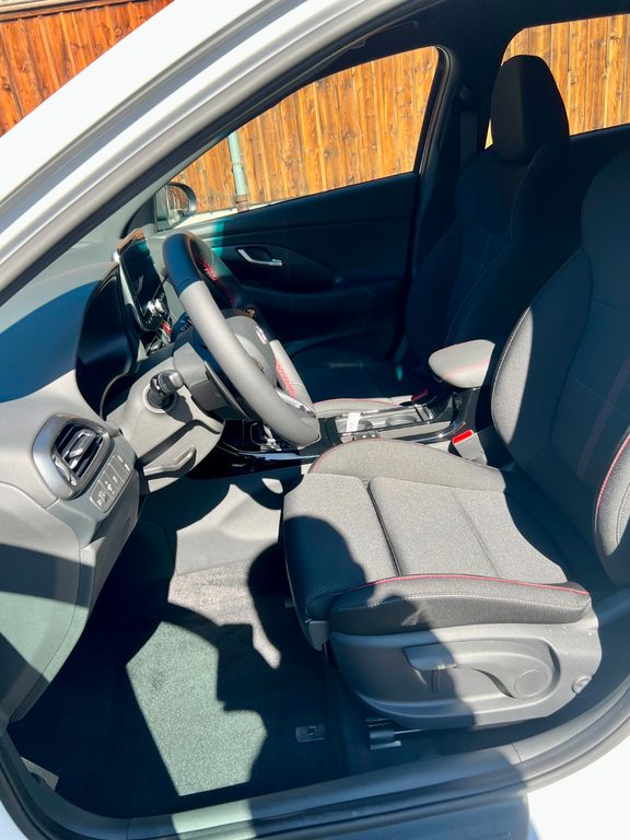 HYUNDAI i30 Wagon 1.5 T-GDi N-Line, Hybride Leggero Benzina/Elettrica, Auto dimostrativa, Automatico - 7