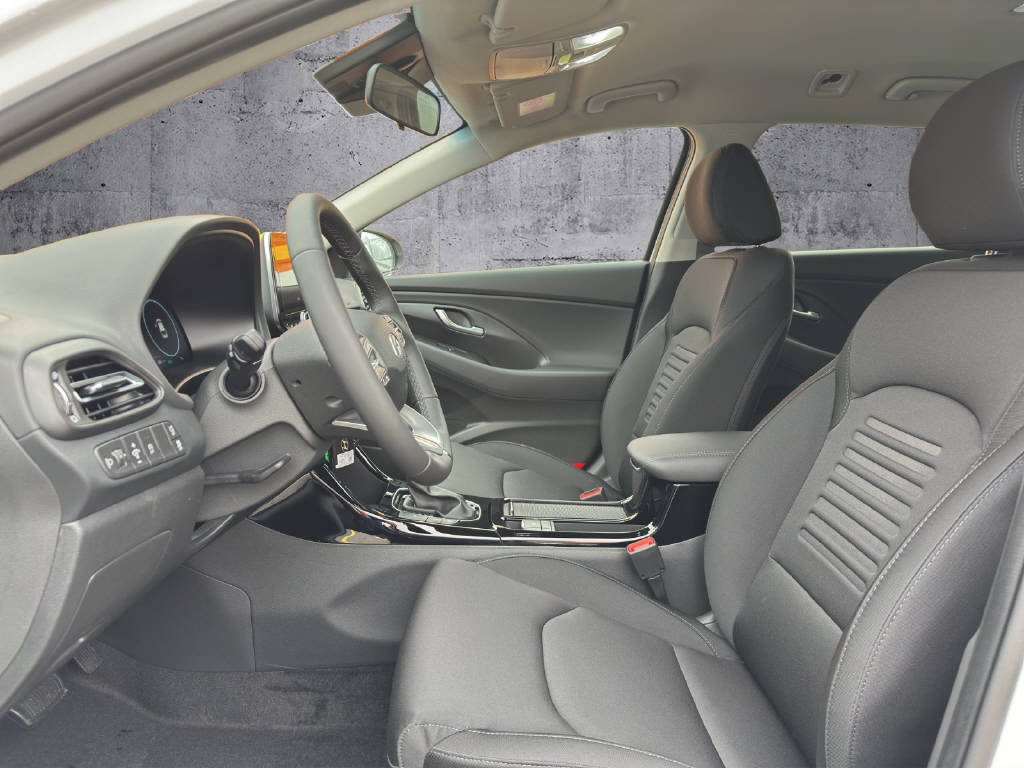 HYUNDAI i30 Wagon 1.5 T-GDi Amplia, Hybride Leggero Benzina/Elettrica, Auto dimostrativa, Automatico - 7