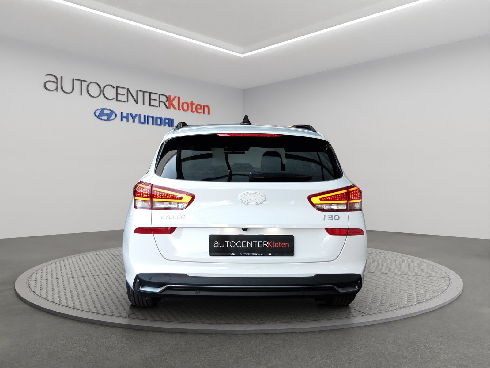 HYUNDAI i30 Wagon 1.6 T-GDi Amplia, Mild-Hybrid Petrol/Electric, Ex-demonstrator, Automatic - 5