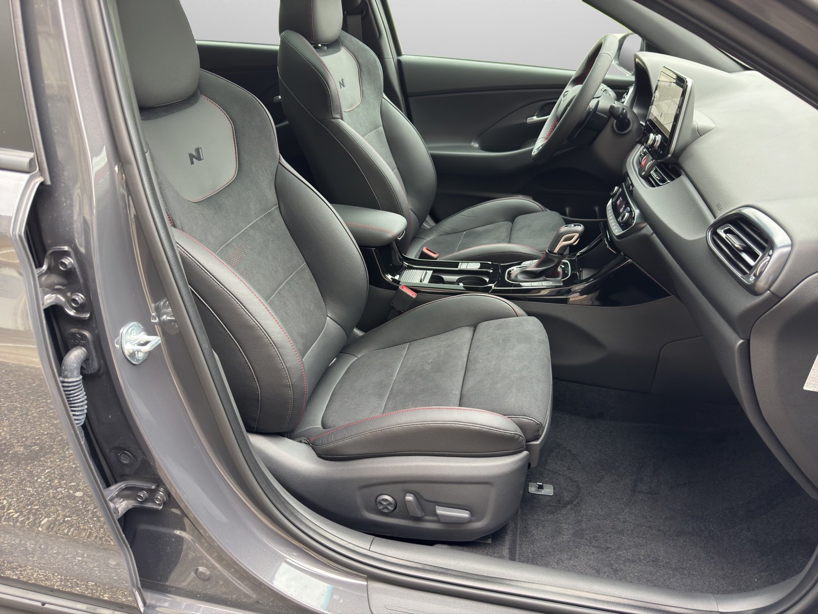 HYUNDAI i30 Wagon 1.5 T-GDi N-Line, Hybride Leggero Benzina/Elettrica, Auto dimostrativa, Automatico - 7