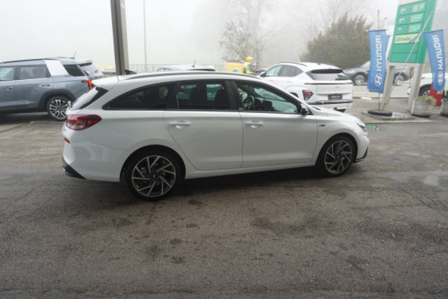 HYUNDAI i30 W 1.5 T-GDi N LineDCT, Ex-demonstrator, Automatic - 3