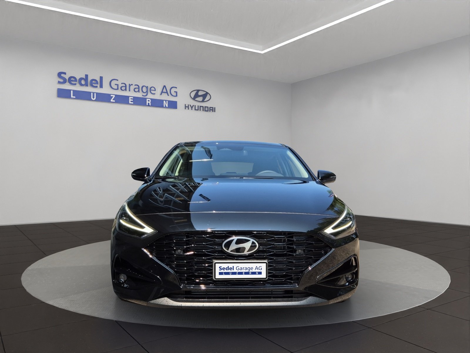 HYUNDAI i30 1.5 T-GDi Amplia, Hybride Léger Essence/Électricité, Voiture nouvelle, Automatique - 2