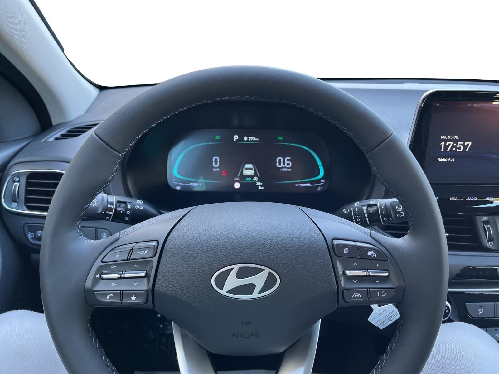 HYUNDAI i30 1.5 T-GDi Origo, Hybride Léger Essence/Électricité, Voiture nouvelle, Automatique - 7
