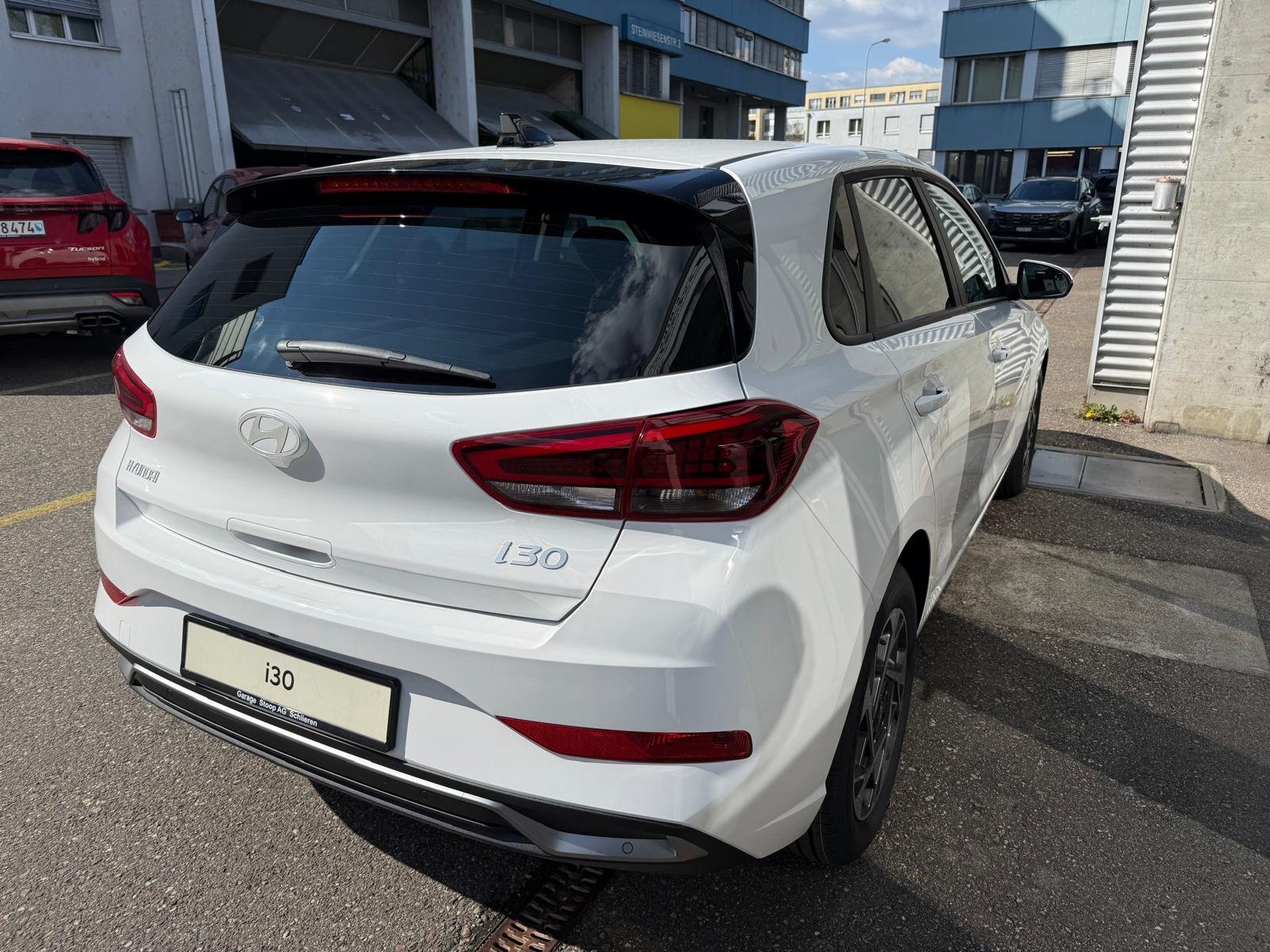 HYUNDAI i30 1.6 T-GDi Amplia, Mild-Hybrid Petrol/Electric, New car, Automatic - 5