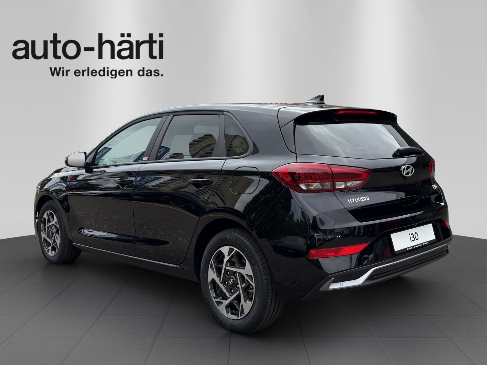 HYUNDAI i30 1.5 T-GDi Amplia DCT, Mild-Hybrid Petrol/Electric, New car, Automatic - 3