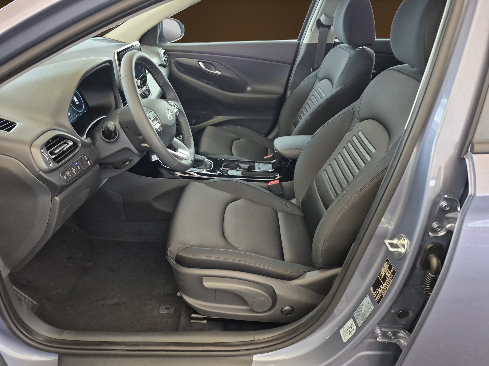 HYUNDAI i30 1.5 T-GDi Amplia, Hybride Léger Essence/Électricité, Voiture nouvelle, Automatique - 6