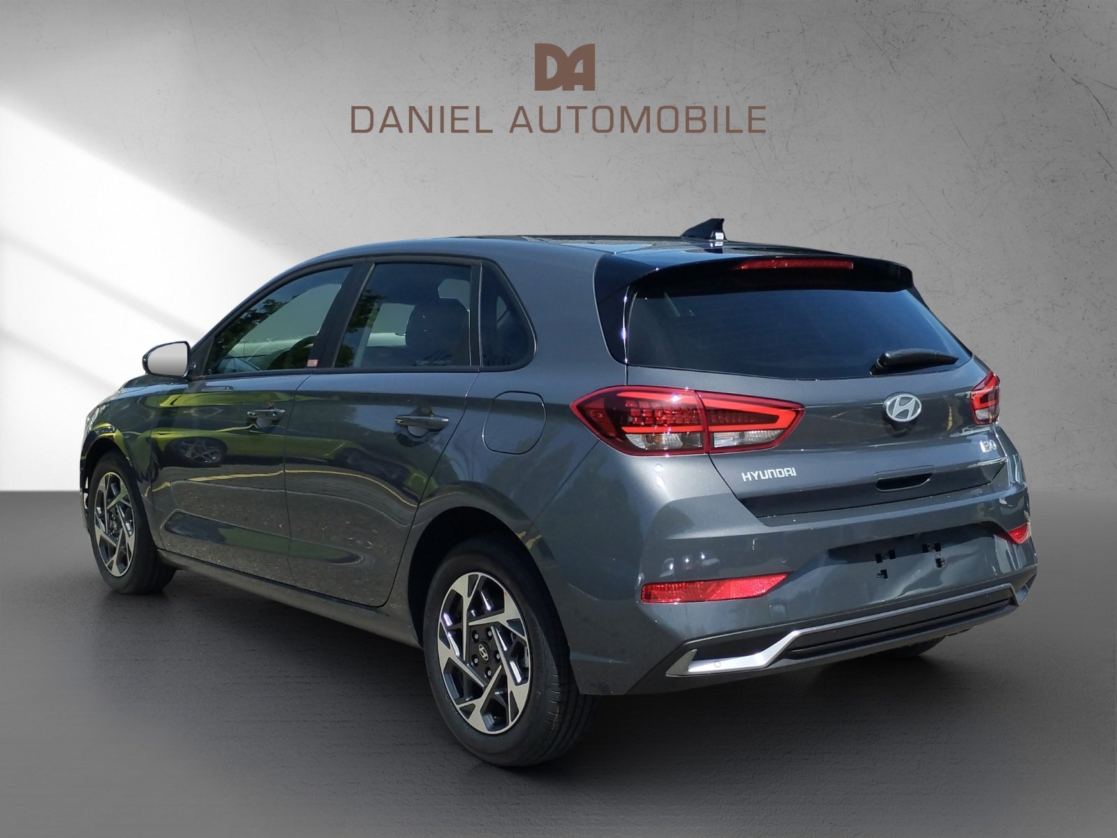 HYUNDAI i30 1.6 T-GDi Amplia, Essence, Voiture nouvelle, Automatique - 5
