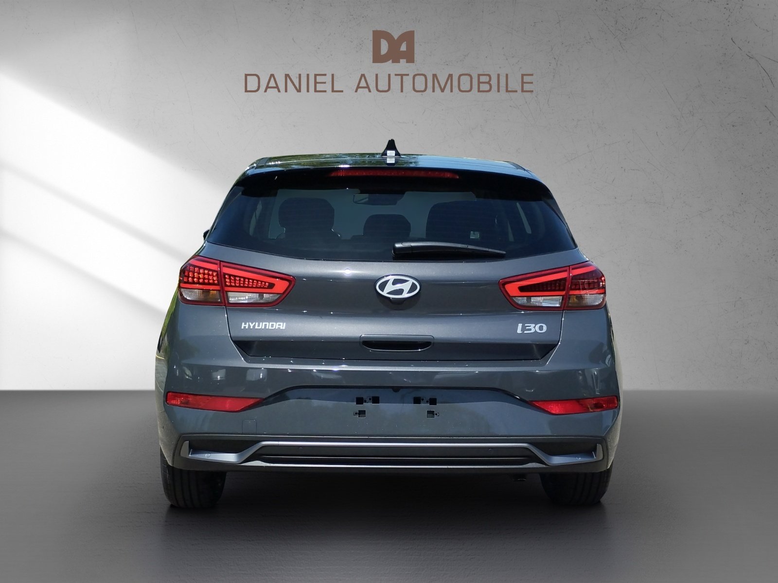 HYUNDAI i30 1.6 T-GDi Amplia, Essence, Voiture nouvelle, Automatique - 6