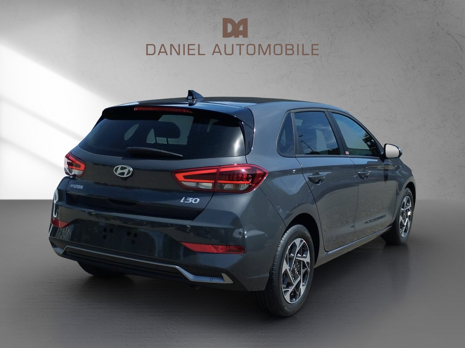 HYUNDAI i30 1.6 T-GDi Amplia, Essence, Voiture nouvelle, Automatique - 7