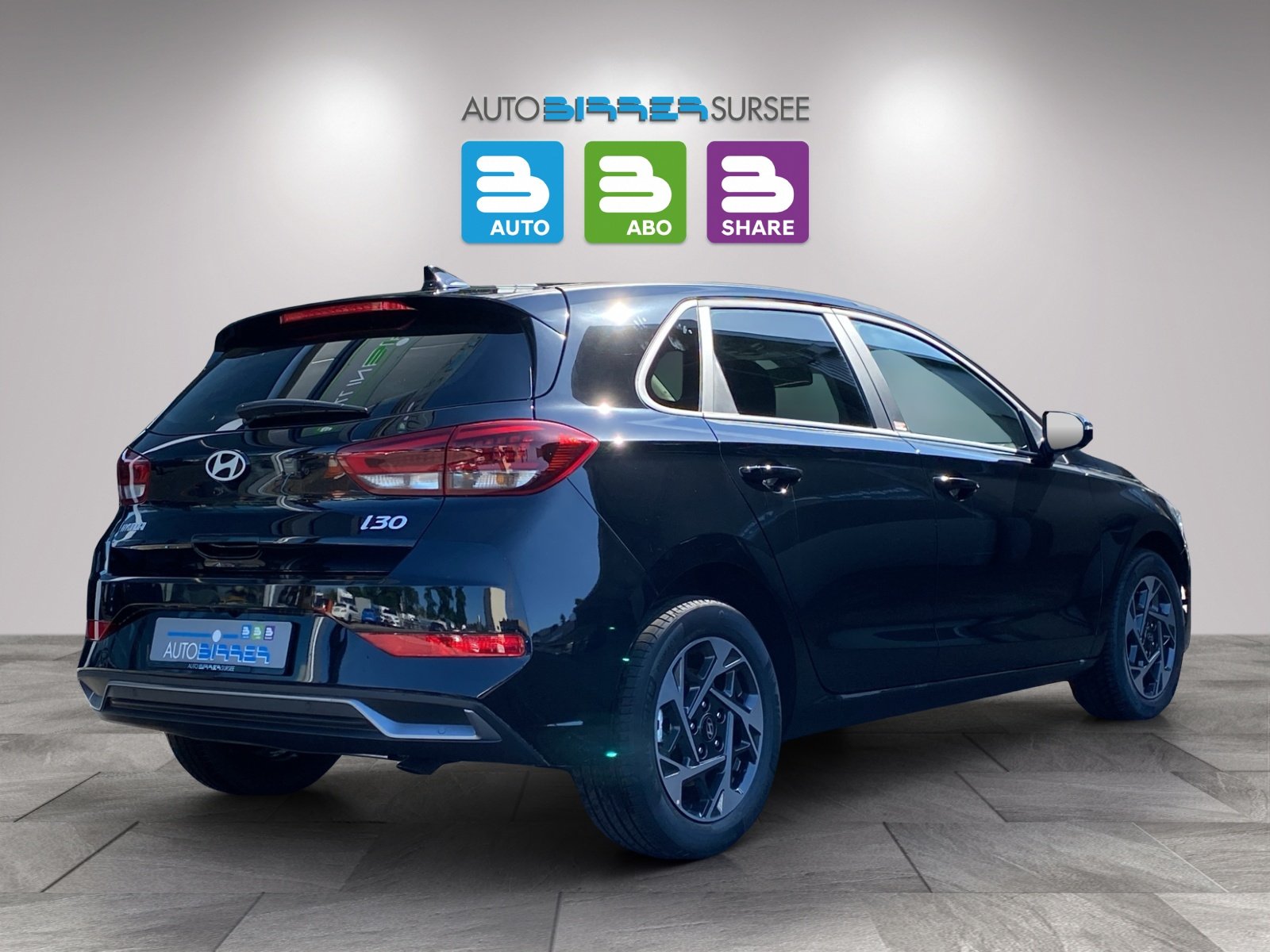 HYUNDAI i30 1.5 T-GDi Amplia, Mild-Hybrid Petrol/Electric, New car, Automatic - 5