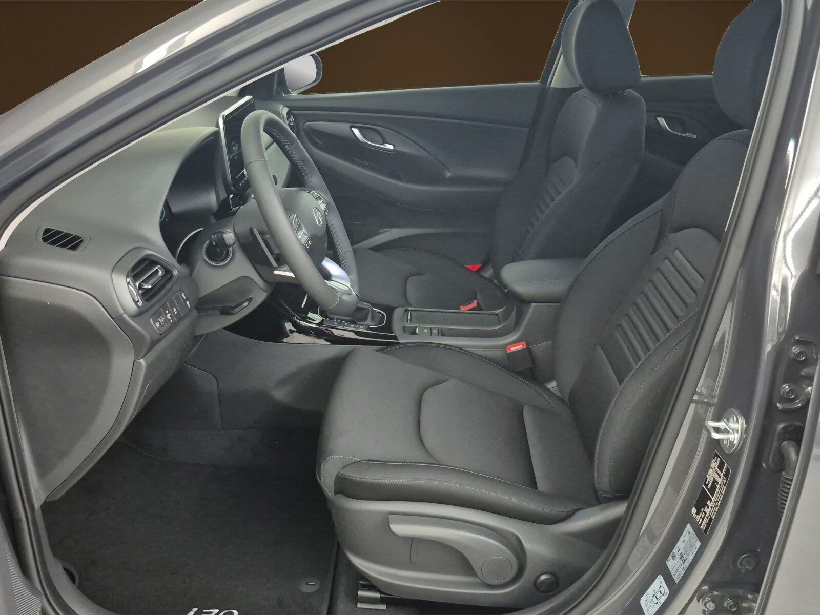 HYUNDAI i30 1.6 T-GDi Amplia MY26, Hybride Léger Essence/Électricité, Voiture nouvelle, Automatique - 6