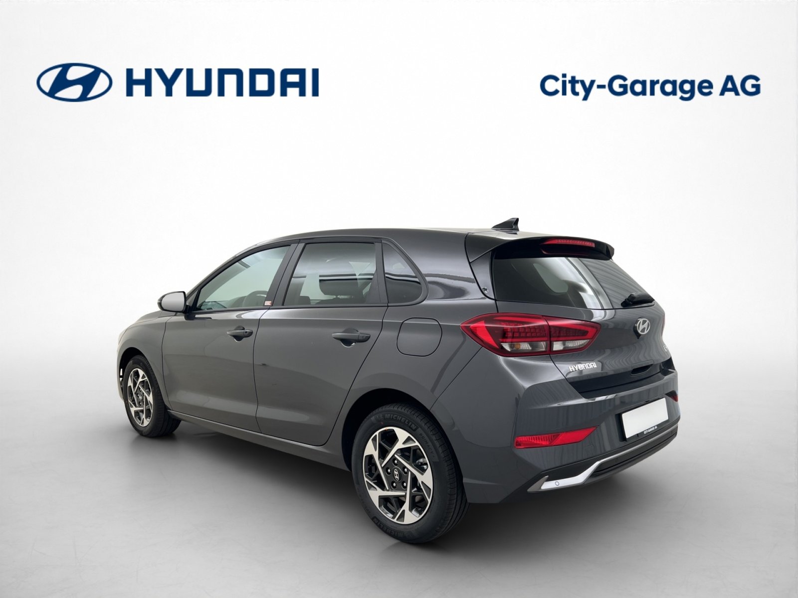 HYUNDAI i30 1.5 T-GDi Amplia, Mild-Hybrid Benzin/Elektro, Neuwagen, Automatik - 2