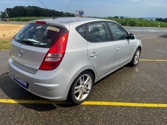 HYUNDAI I30 2.0 Premium, Petrol, Second hand / Used, Manual - 6