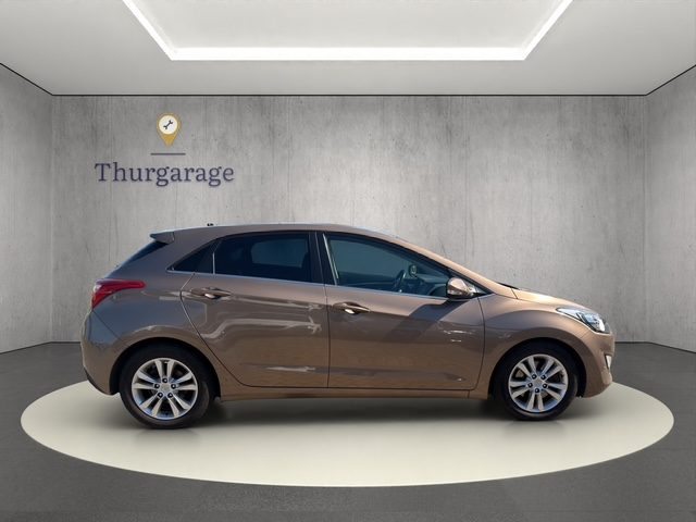 HYUNDAI I30 1.6 GDi Style, Benzin, Occasion / Gebraucht, Automatik - 7