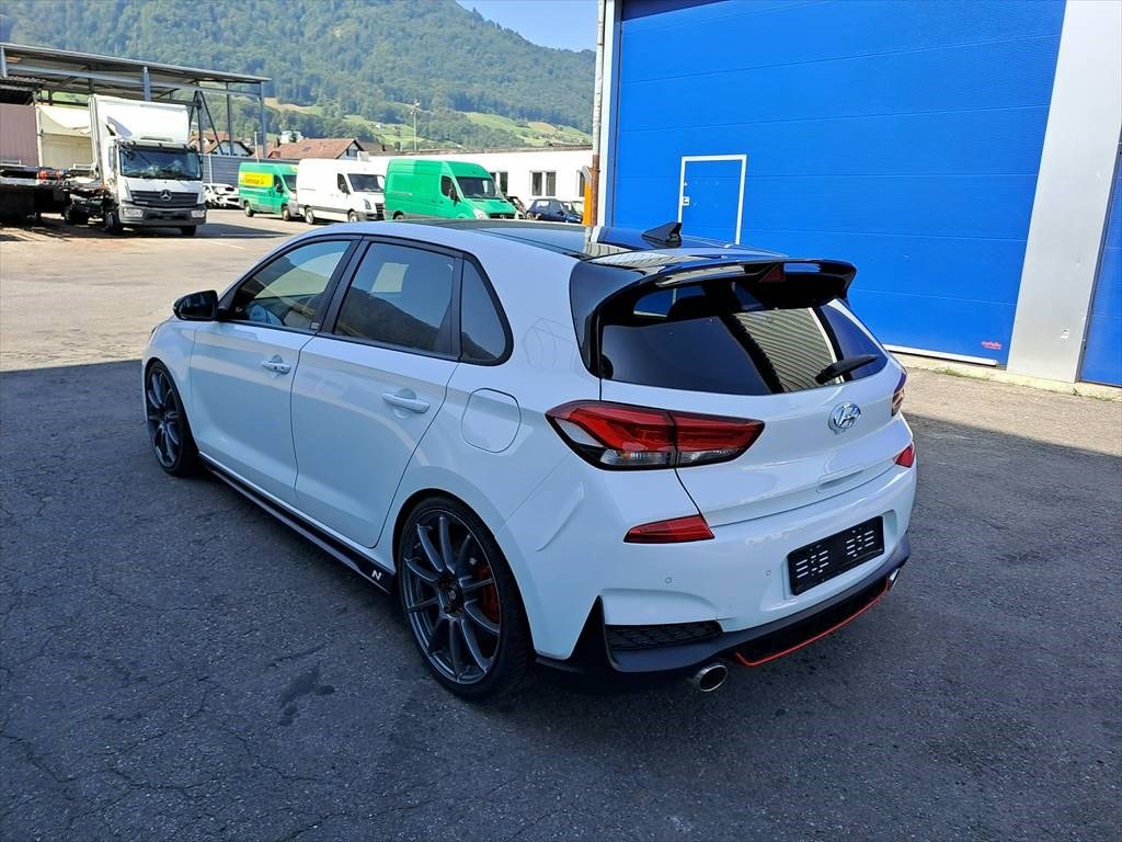 HYUNDAI i30 N 2.0 T-GDi, Benzin, Occasion / Gebraucht, Handschaltung - 3