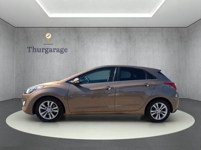 HYUNDAI I30 1.6 GDi Style, Benzin, Occasion / Gebraucht, Automatik - 3
