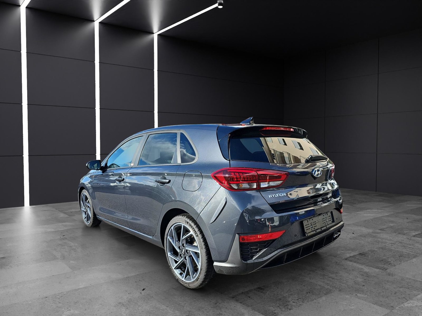 HYUNDAI i30 1.5 T-GDi N-Line, Mild-Hybrid Petrol/Electric, Second hand / Used, Automatic - 3