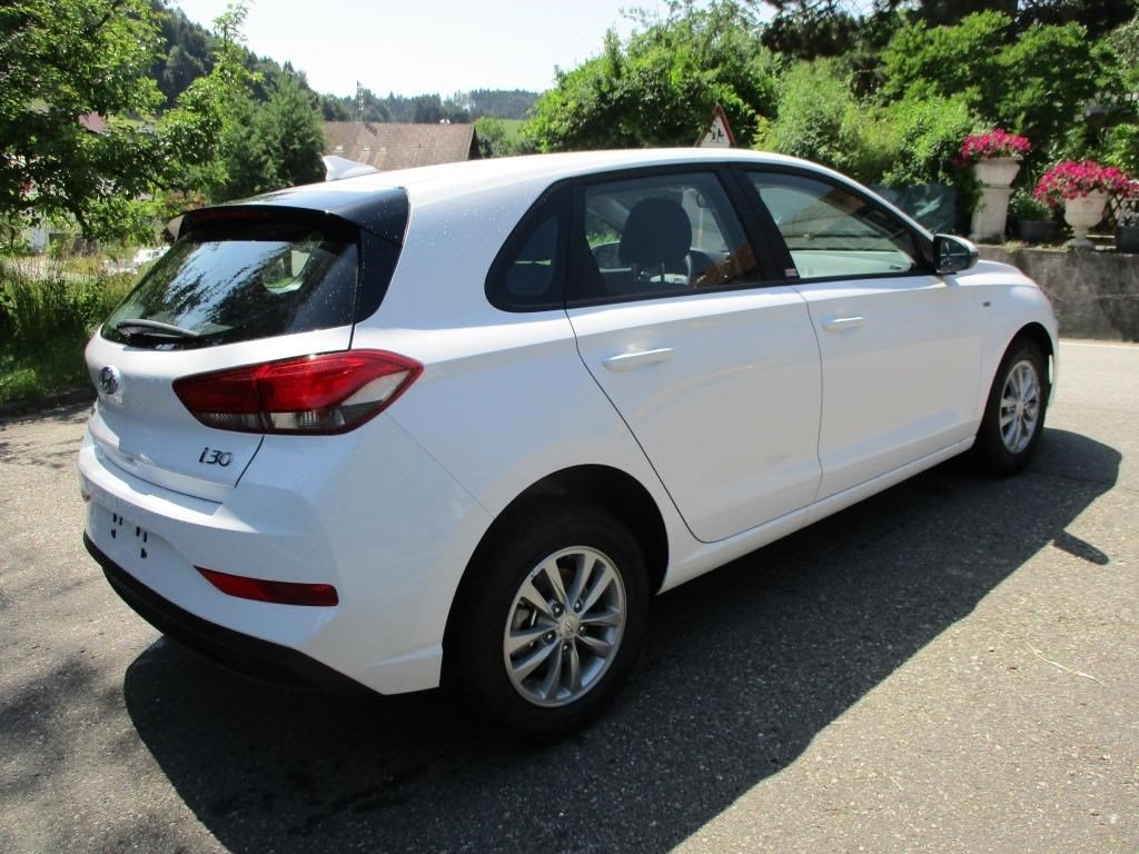 HYUNDAI i30 1.0 T-GDi Origo 48V MH iMT, Mild-Hybrid Benzin/Elektro, Occasion / Gebraucht, Handschaltung - 5