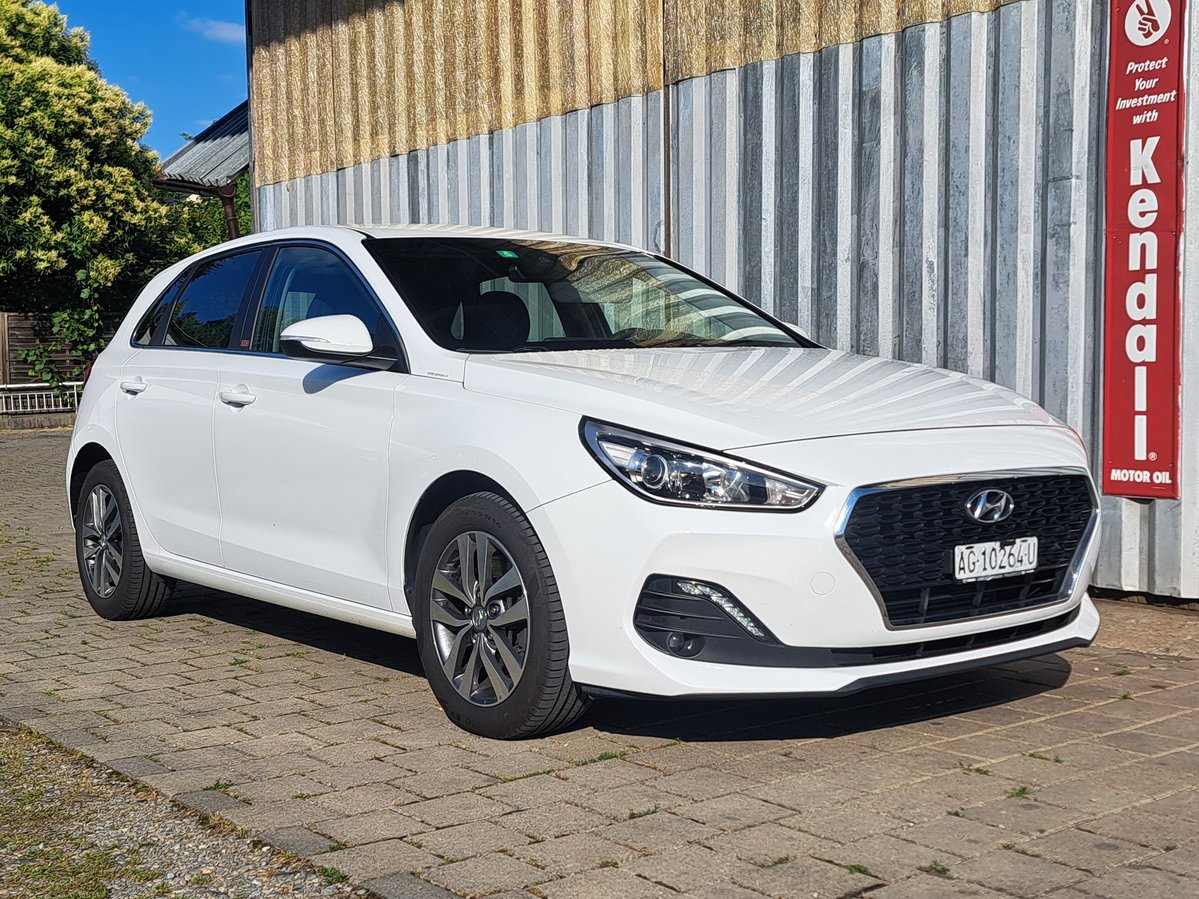 HYUNDAI i30 1.6 CRDi GO Plus DCT, Diesel, Second hand / Used, Automatic - 2