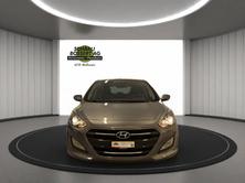 HYUNDAI i30 1.6 GDi Amplia, Essence, Occasion / Utilisé, Manuelle - 2