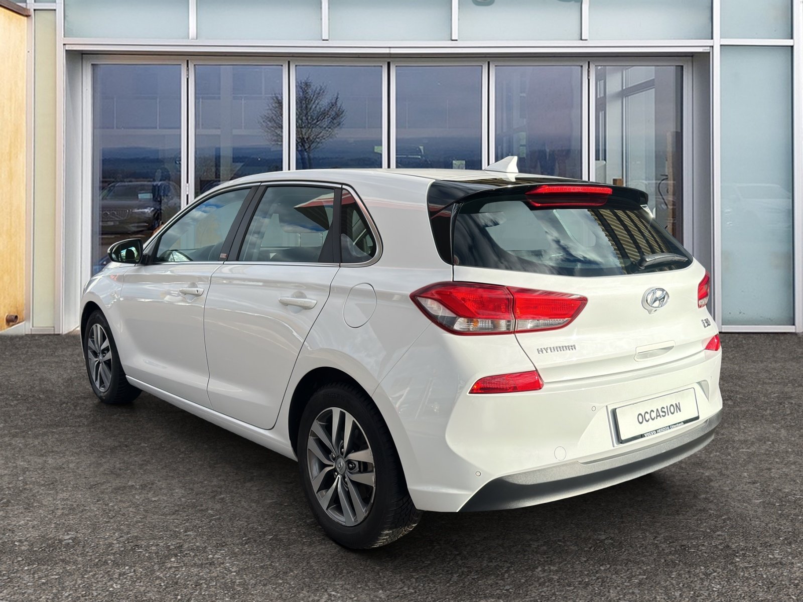 HYUNDAI i30 1.0 T-GDi Launch, Benzin, Occasion / Gebraucht, Handschaltung - 2