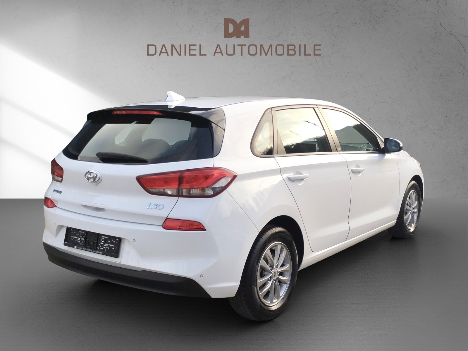 HYUNDAI i30 1.4 T-GDi Origo, Benzina, Occasioni / Usate, Automatico - 7