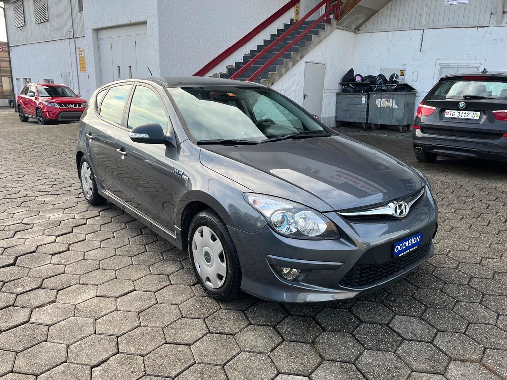 HYUNDAI i30 1.6 Swiss Plus Edition