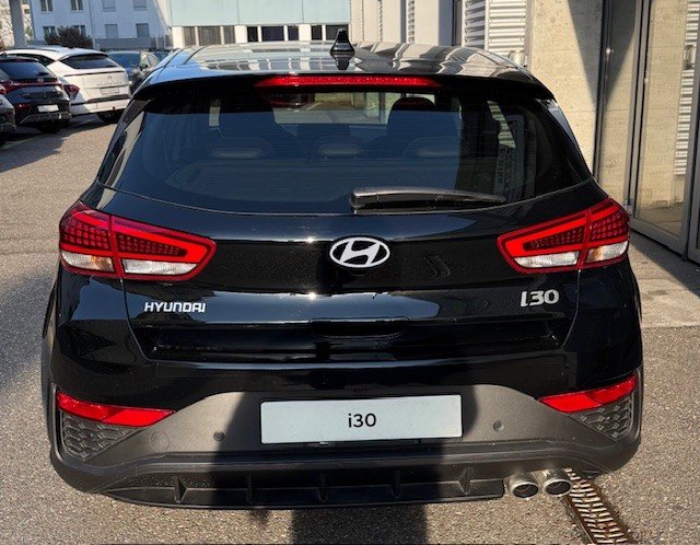 HYUNDAI i30 1.5 T-GDi N-Line, Mild-Hybrid Petrol/Electric, Second hand / Used, Automatic - 4