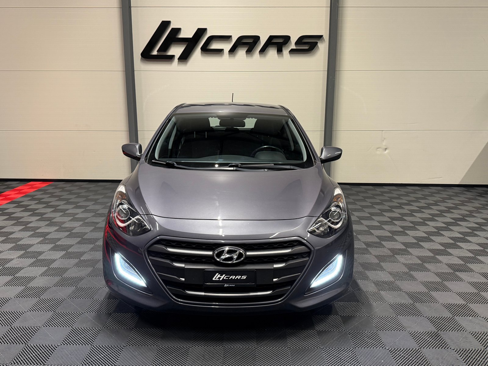 HYUNDAI i30 1.4 Pica, Benzin, Occasion / Gebraucht, Handschaltung - 7