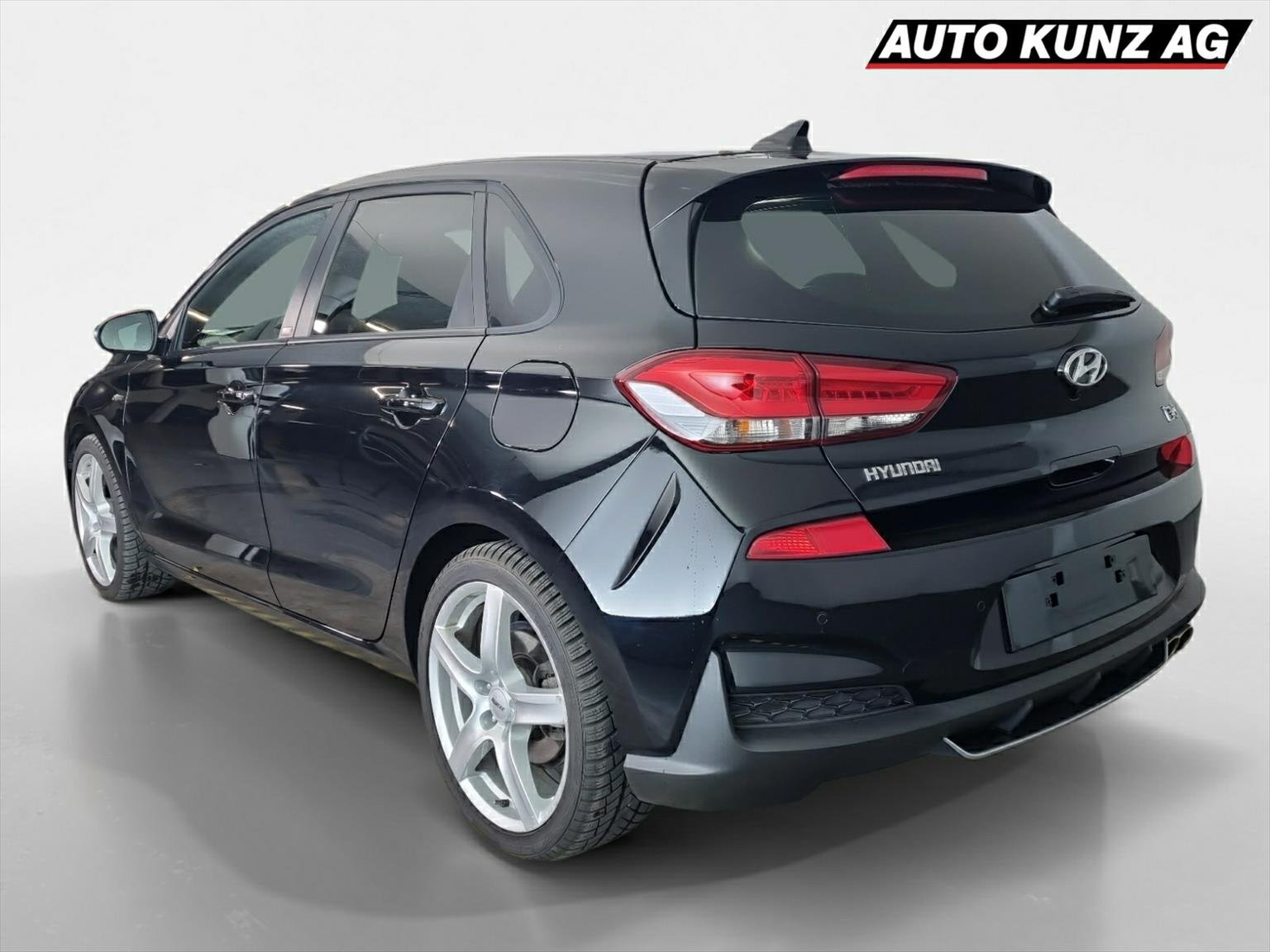 HYUNDAI i30 1.4 T-GDi N-Line, Benzin, Occasion / Gebraucht, Handschaltung - 3