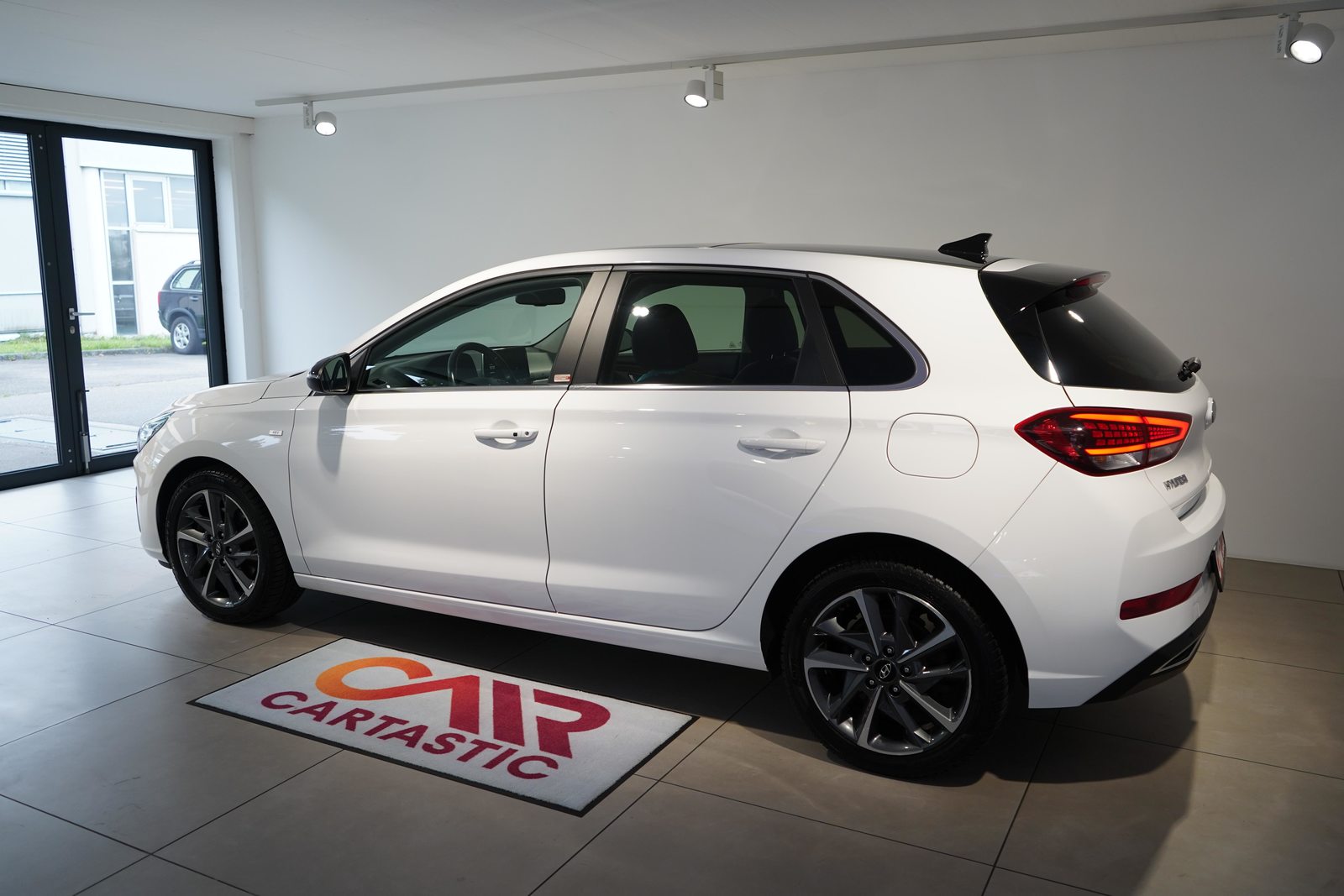 HYUNDAI i30 1.5 T-GDi Vertex, Mild-Hybrid Benzin/Elektro, Occasion / Gebraucht, Automatik - 4
