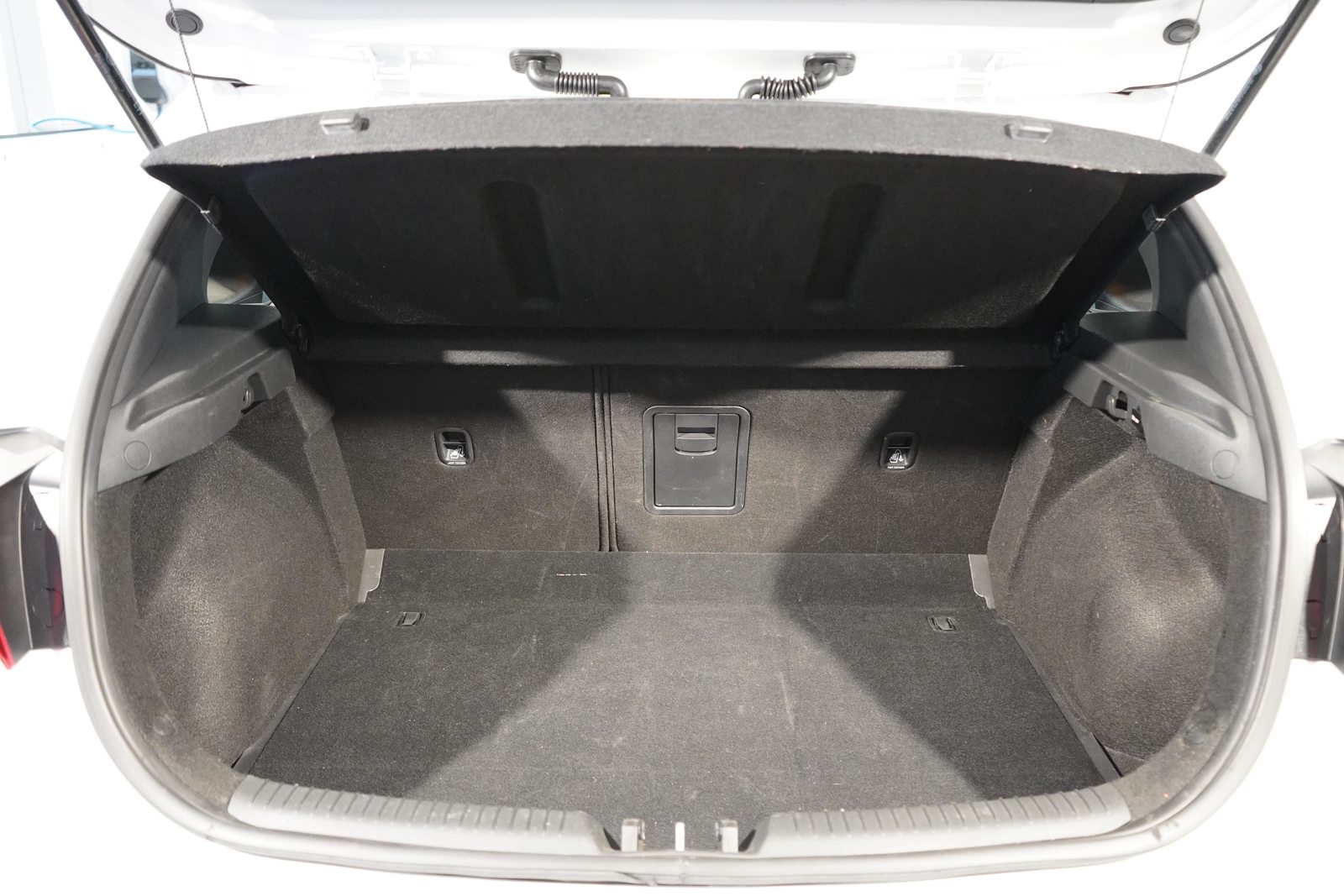 HYUNDAI i30 1.5 T-GDi Vertex, Mild-Hybrid Benzin/Elektro, Occasion / Gebraucht, Automatik - 5