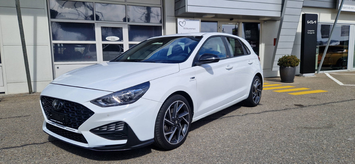 HYUNDAI i30 1.5 T-GDi N-Line, Mild-Hybrid Benzin/Elektro, Occasion / Gebraucht, Automatik - 2