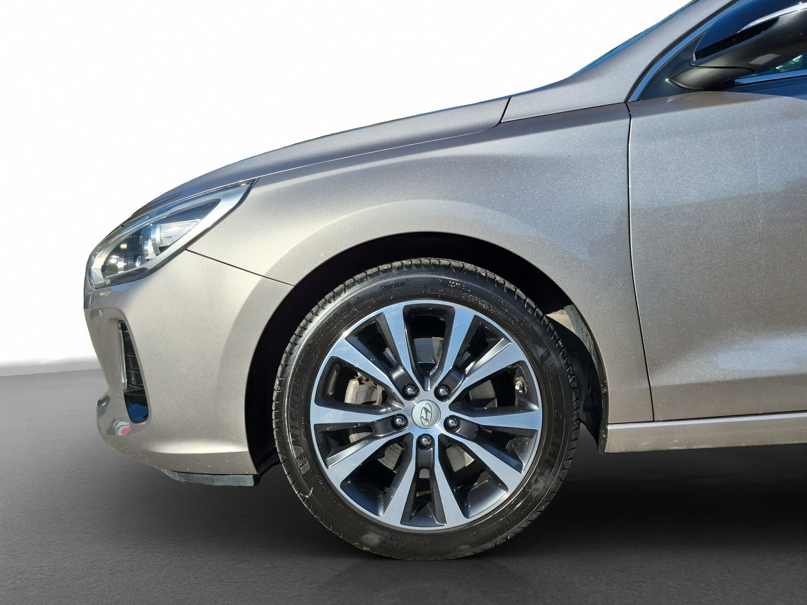 HYUNDAI i30 1.4 T-GDi Launch Plus, Essence, Occasion / Utilisé, Manuelle - 3
