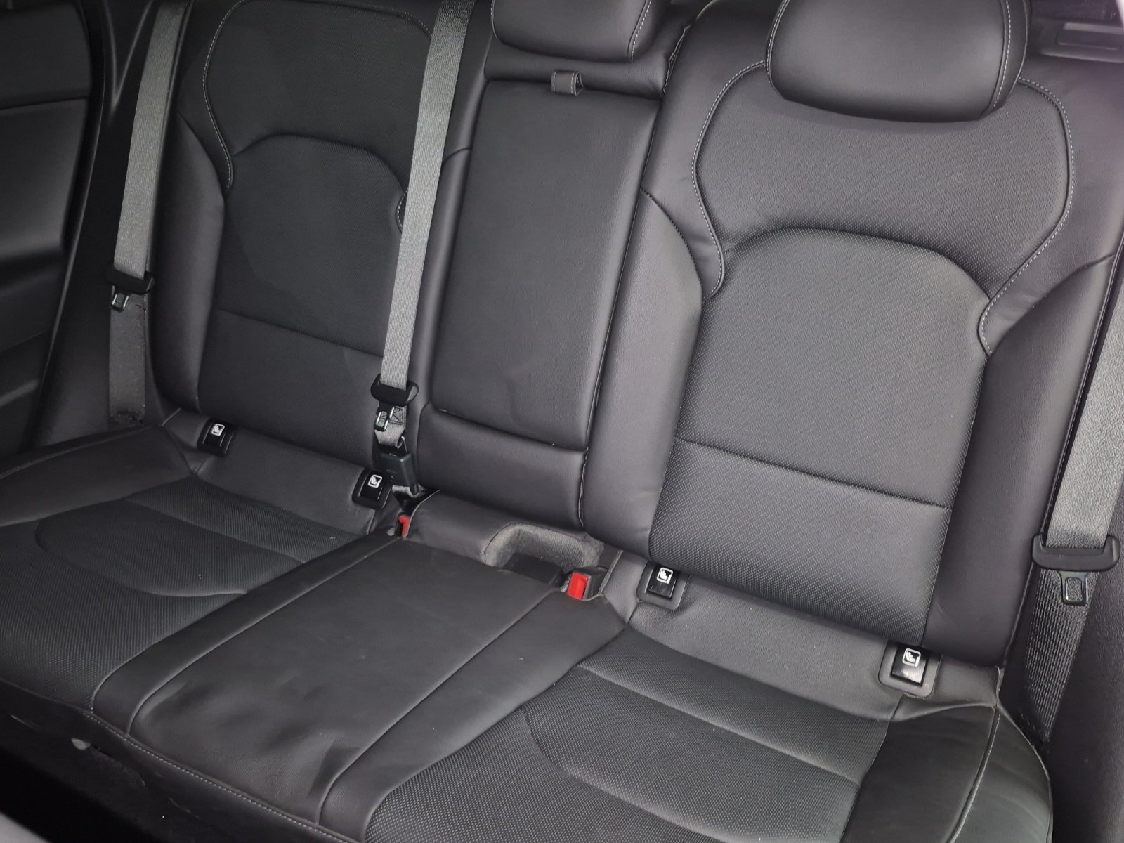 HYUNDAI i30 1.5 T-GDi Vertex, Mild-Hybrid Benzin/Elektro, Occasion / Gebraucht, Automatik - 7
