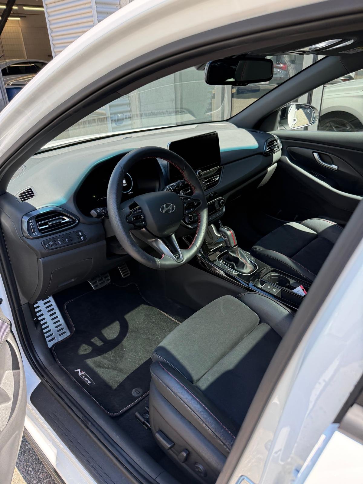 HYUNDAI i30 1.5 T-GDi N-Line, Mild-Hybrid Petrol/Electric, Second hand / Used, Automatic - 7